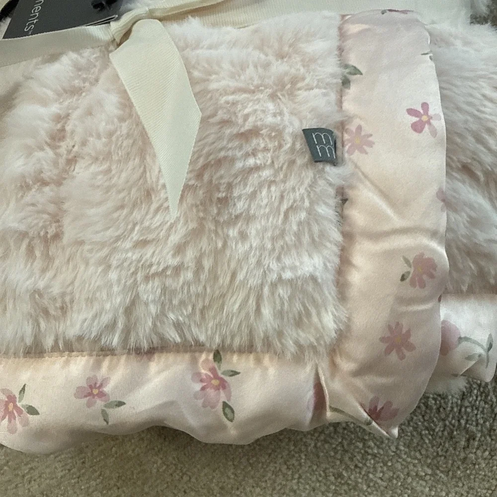 Modern Moments by Gerber Girl Baby Floral Pink Satin Trim Blanket NEW 30x40